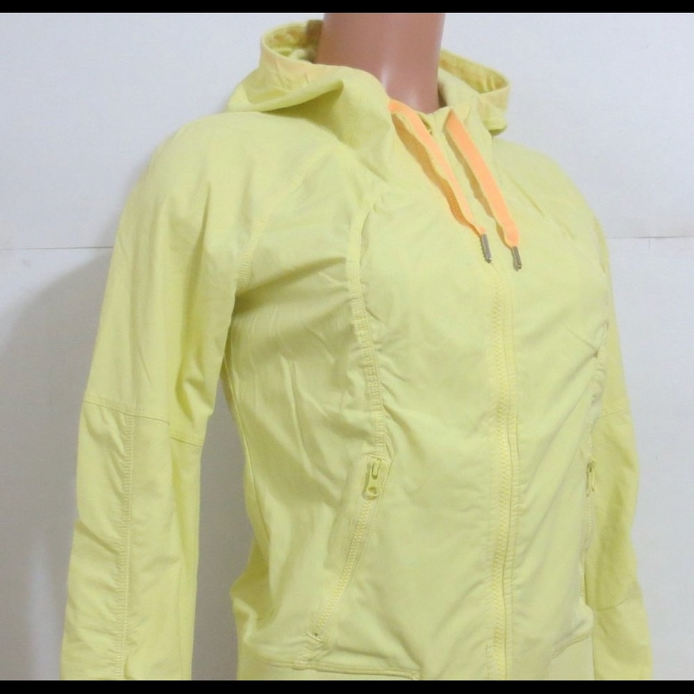 COPY - Lululemon jacket